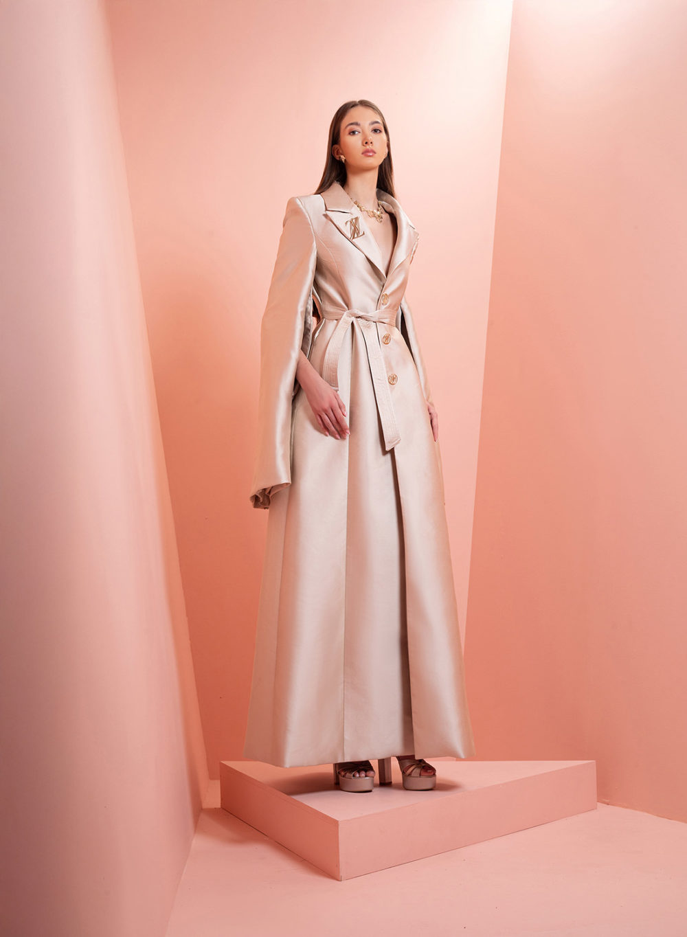 beige coat dress Ulila Beige Double-Breasted Pleated Cotton-Blend Trench Coat XS / 2